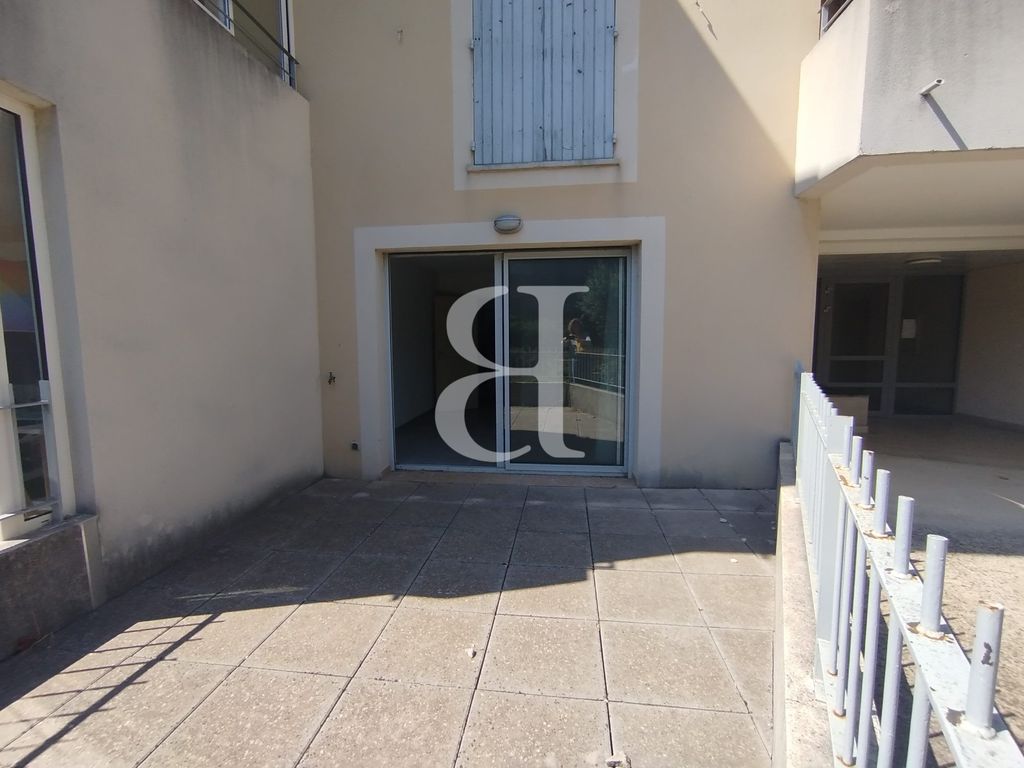 Property photo 1 of 4 Main Exterior View