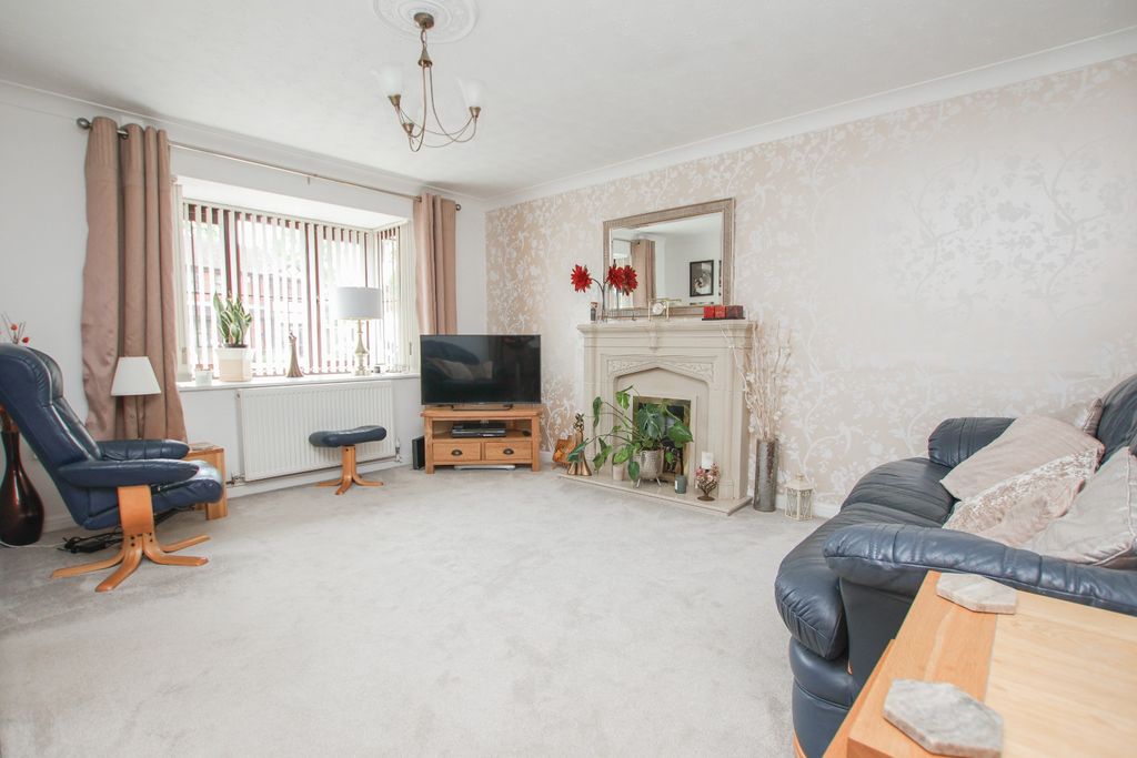 Property photo 3 of 23 5264403