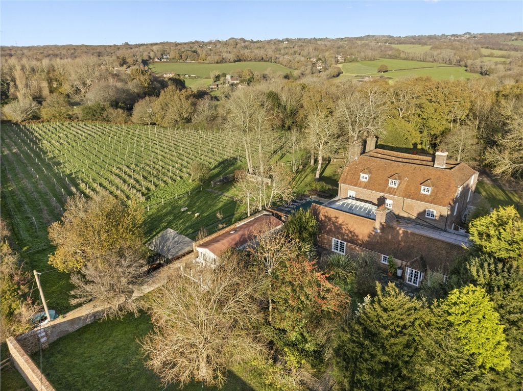 Property photo 2 of 26 Picture No. 12