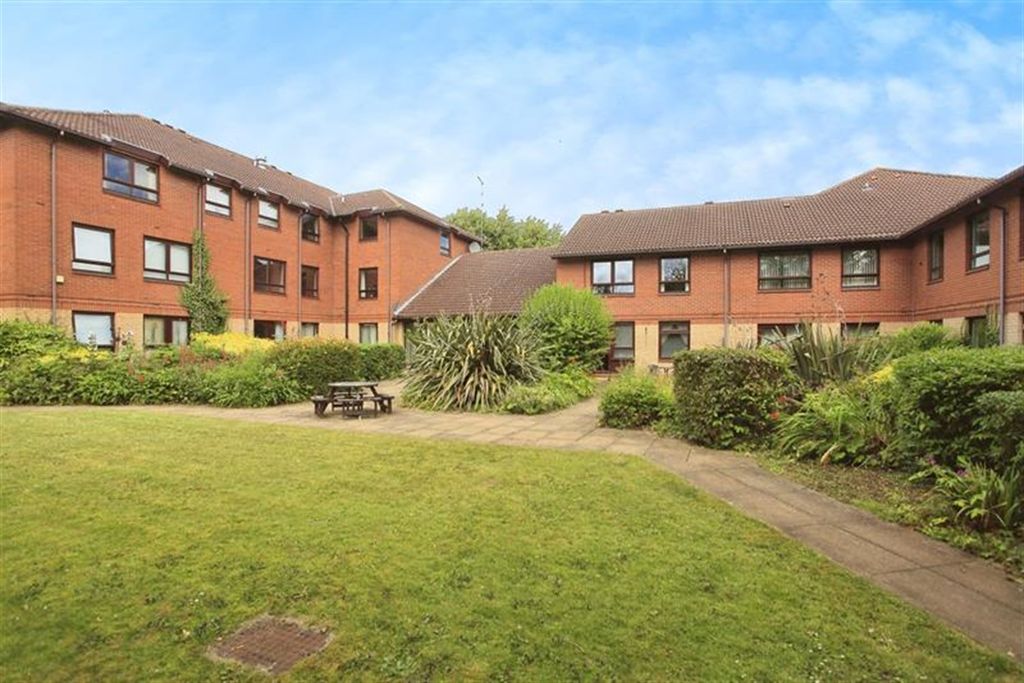 Property photo 1 of 12 (Main)