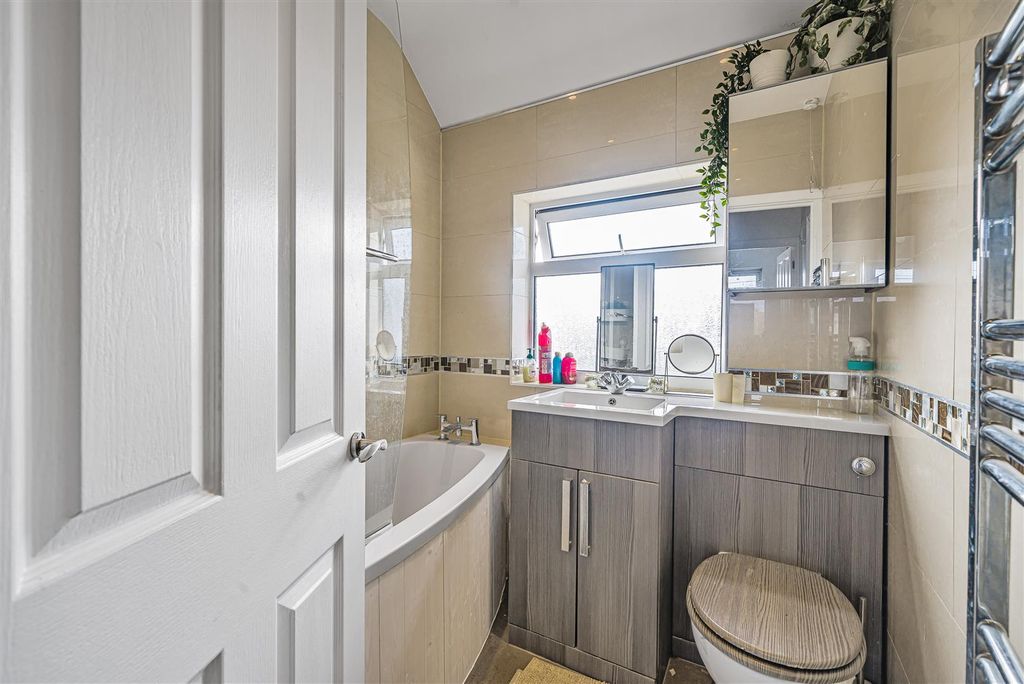 Property photo 3 of 14 966339 (8).Jpg