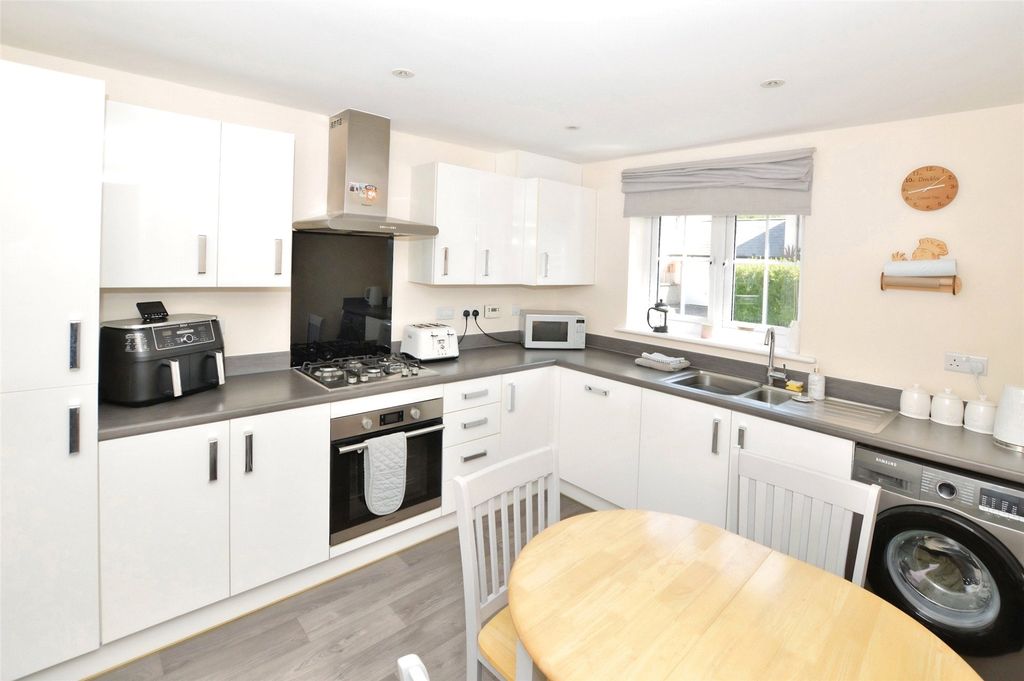 Property photo 3 of 13 Picture No. 03