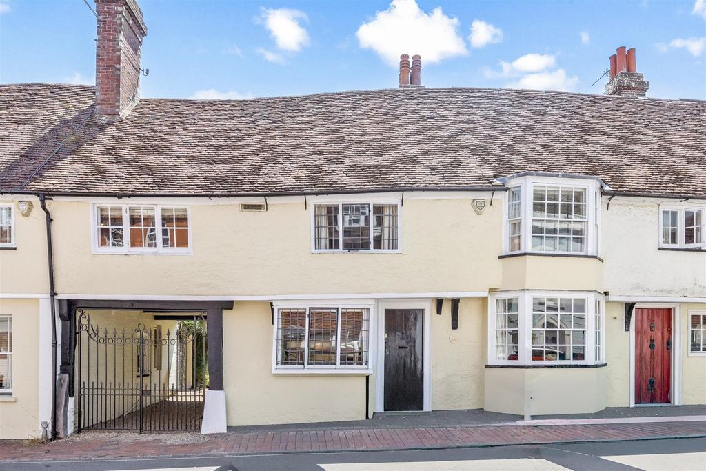 3 bed terraced house for saleSouthover High Street, Lewes BN7