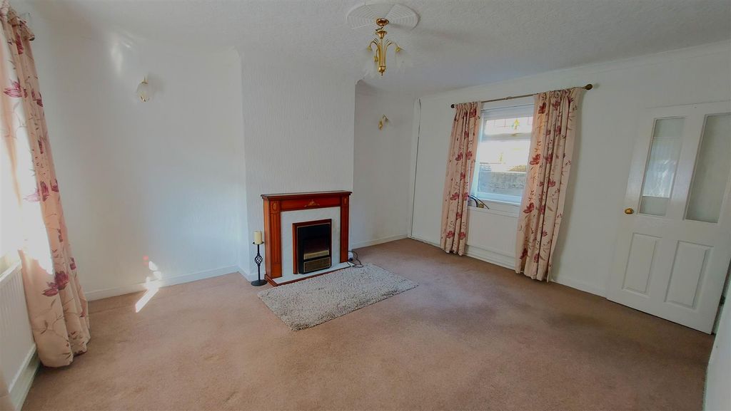 Property photo 2 of 24 20260402_154007.Jpg