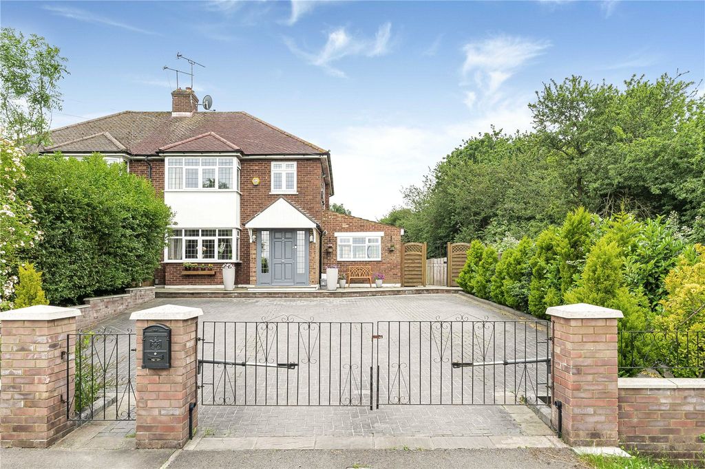 Property photo 1 of 19 Picture No. 23
