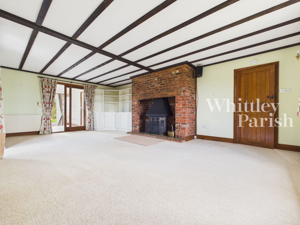 Property photo 2 of 35 Cam04332G0-Pr0688-Still024