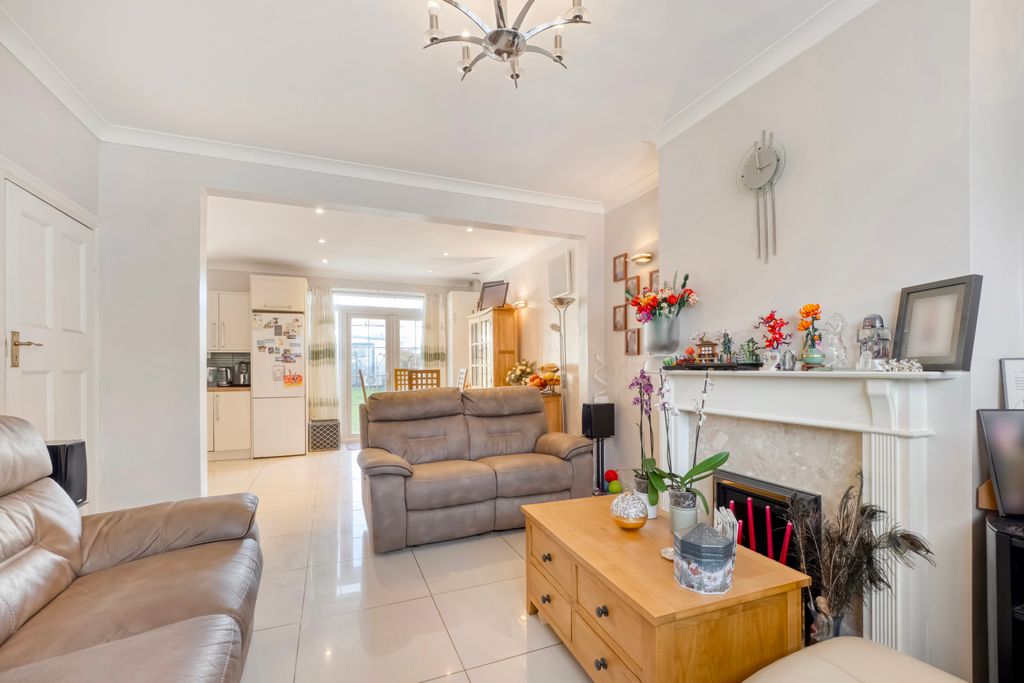 Property photo 2 of 14 Picture No. 07