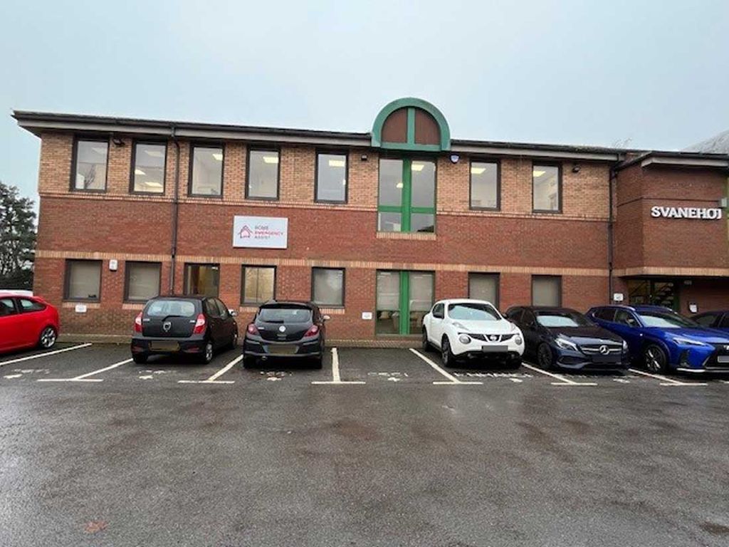 Property photo 2 of 5