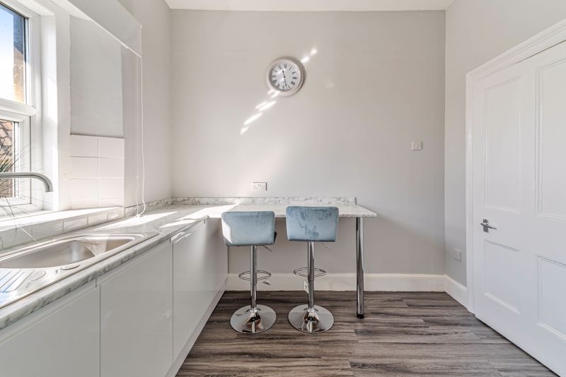 Property photo 3 of 16 Photo 16