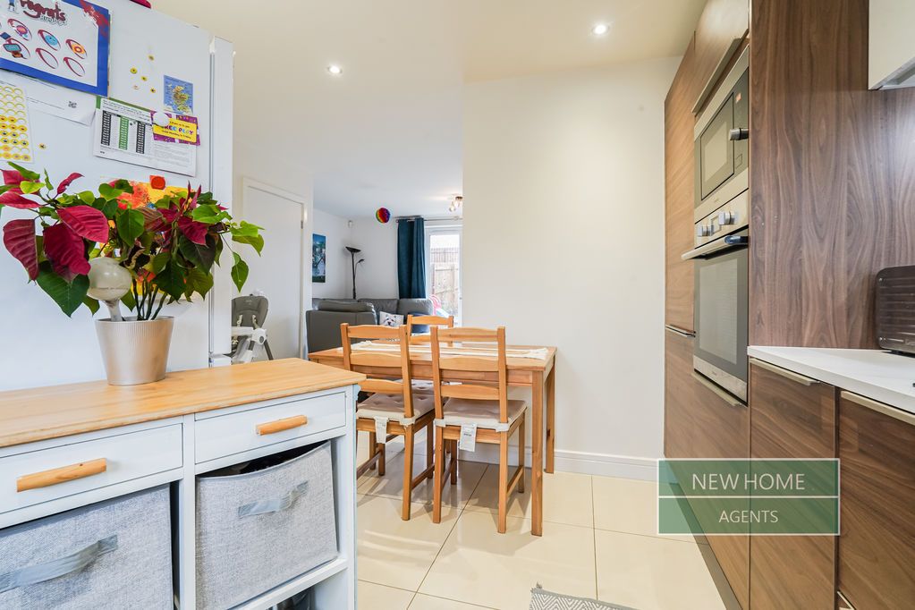 Property photo 3 of 23 Photo 22