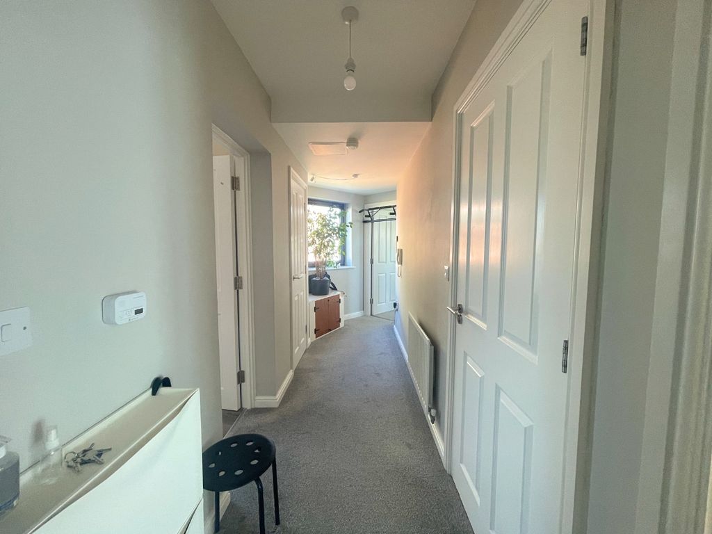 Property photo 3 of 13 4129544
