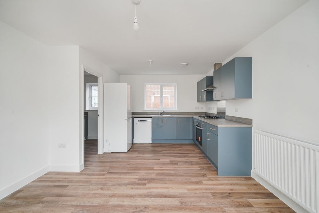 Property photo 2 of 16 20251023092536_Exeter-214-Of-351_Rqskp