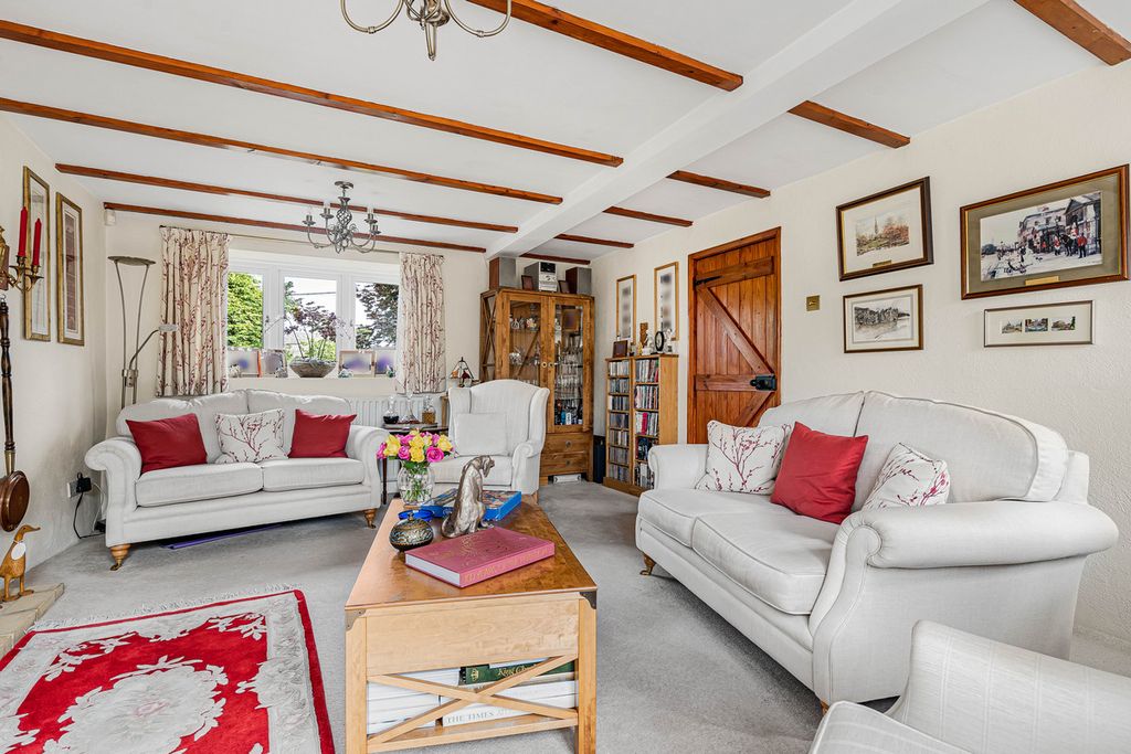 Property photo 3 of 41