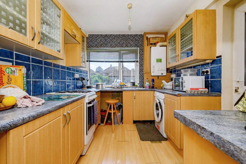 Property photo 3 of 10 Pbox-Img.Jpg