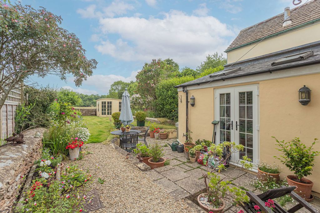 Property photo 3 of 16
