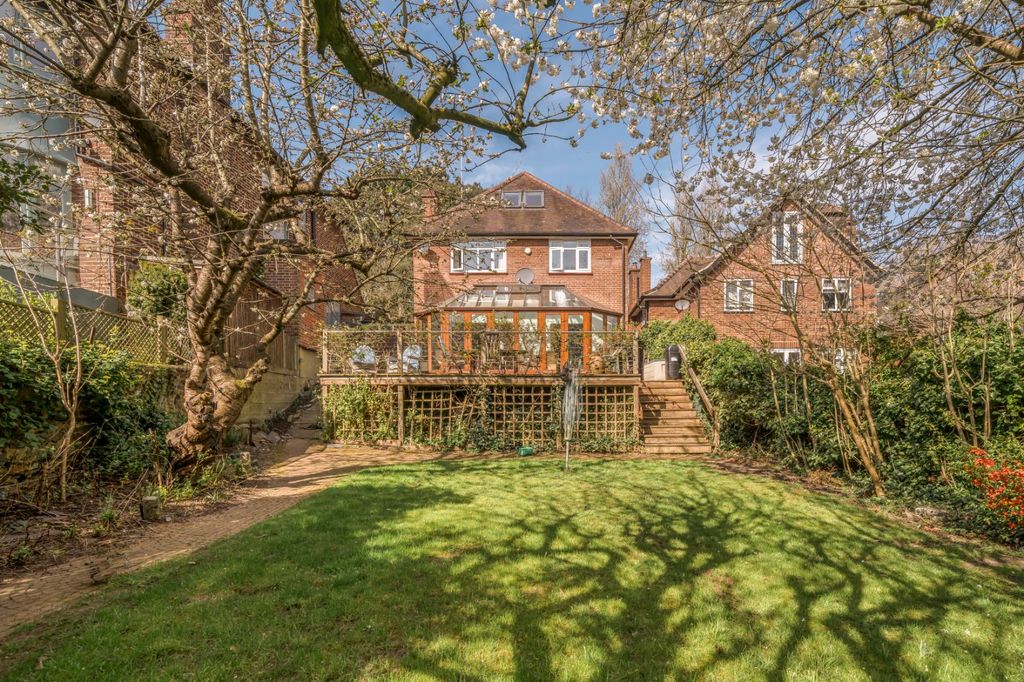 Property photo 3 of 10 Picture No. 23