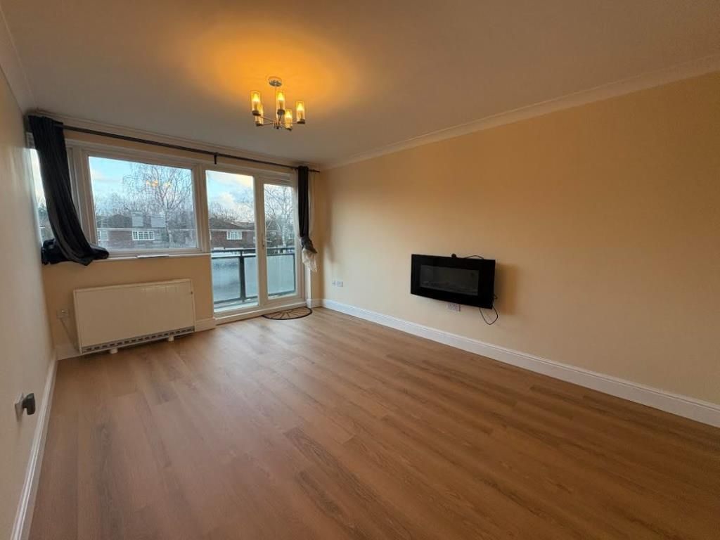 Property photo 2 of 8 Reception Room