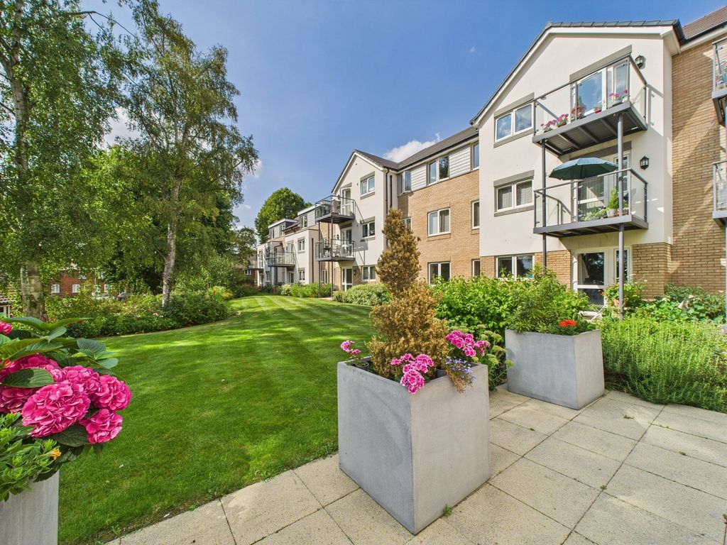 Additional image 16 of 2 bed flat for saleDovehouse Lodge, Hitchin SG5