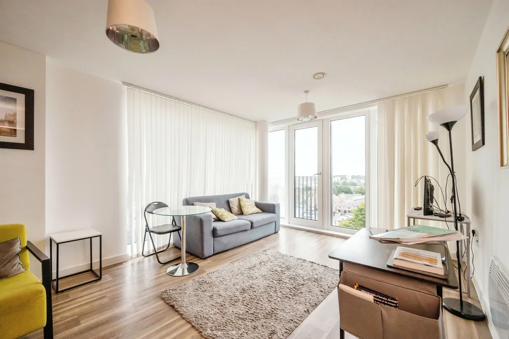 Apartment in Birmingham, Roosevelt Apartments, Digbeth - More