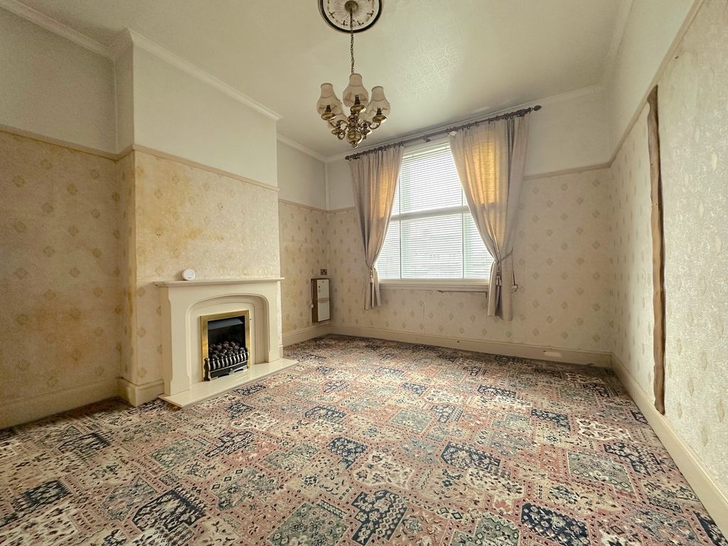 Property photo 3 of 26