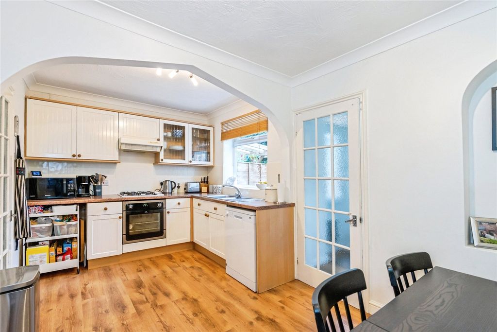 Property photo 3 of 16 Picture No. 05