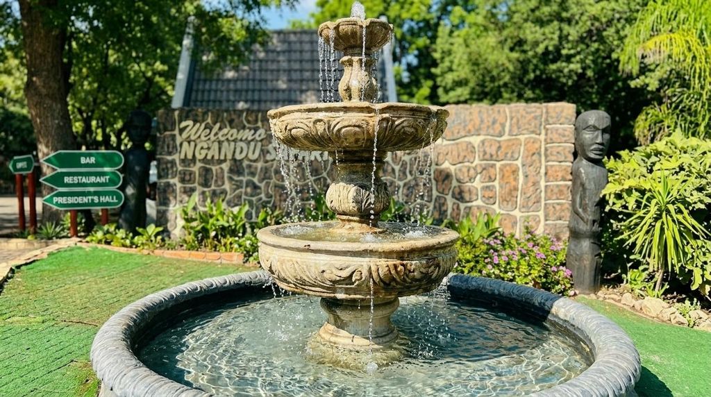 Property photo 2 of 50