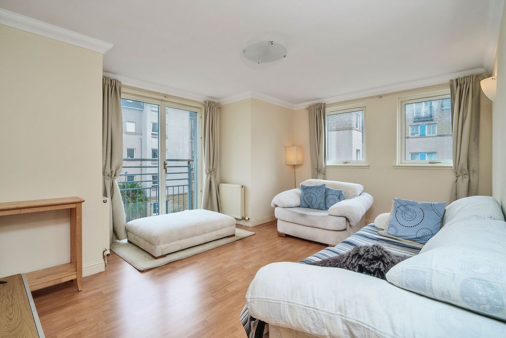 Property photo 3 of 39 Property Image 3