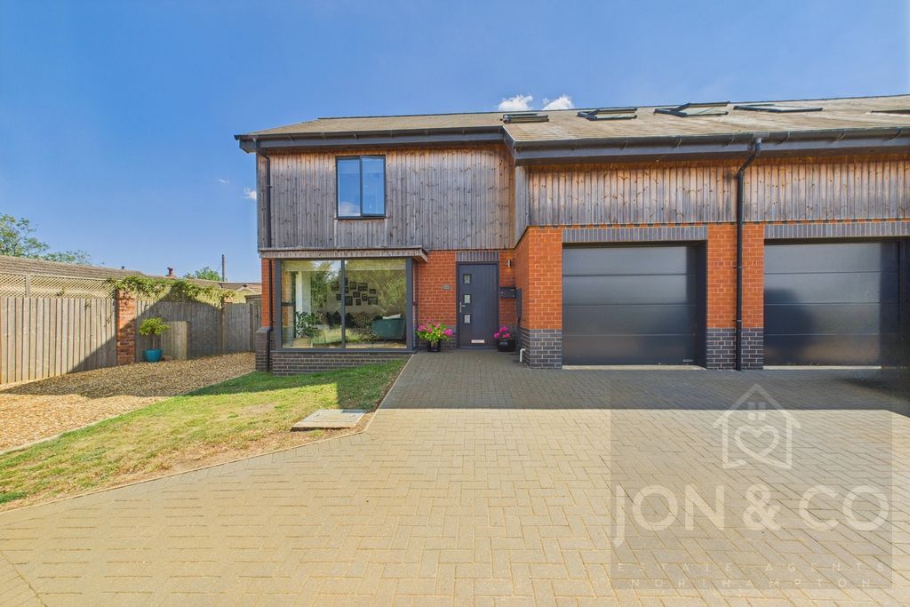 Property photo 1 of 30