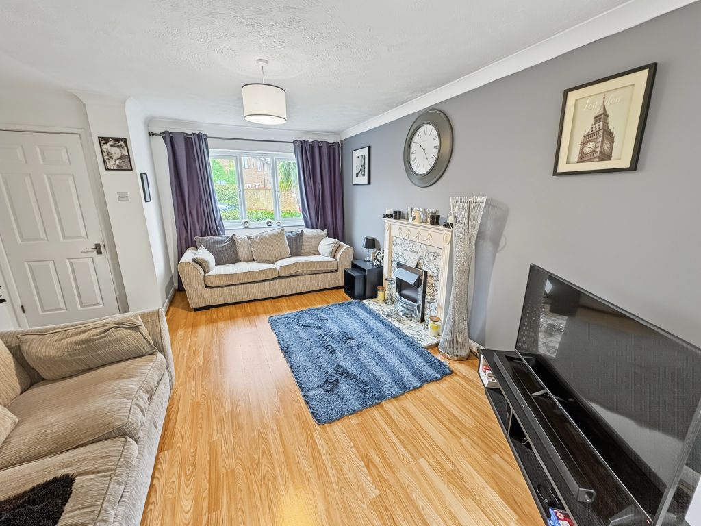 Property photo 3 of 13