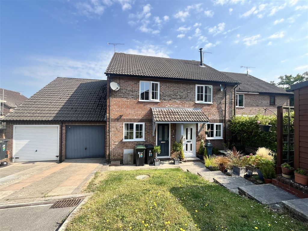 Property photo 1 of 15 The Property