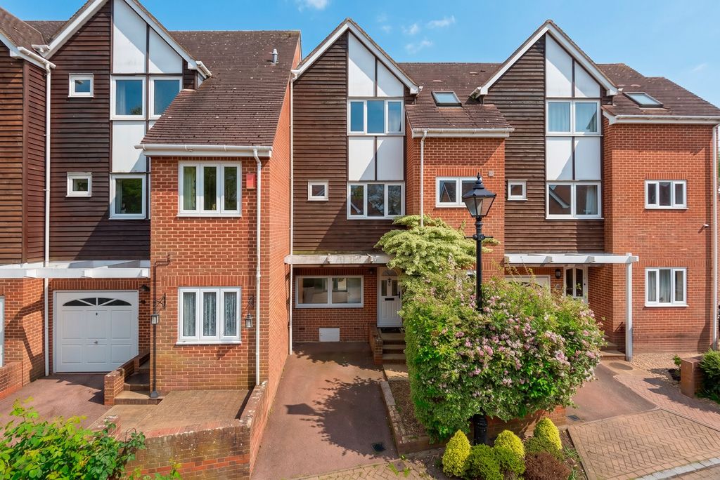 Property photo 1 of 16 5135450