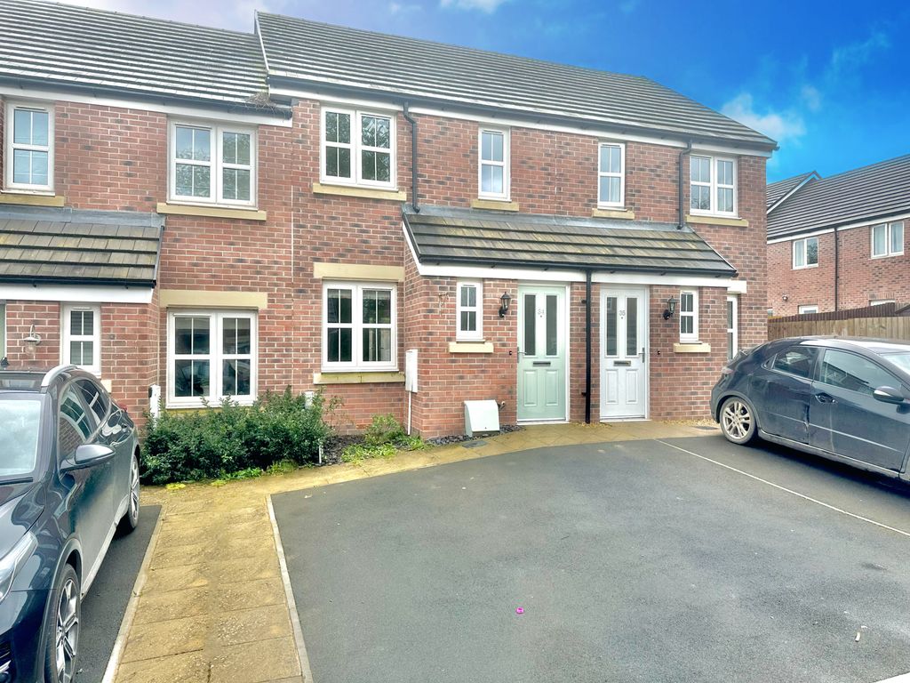 Property photo 1 of 11 Front