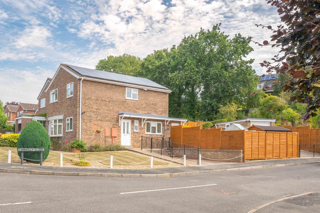 Property photo 1 of 16