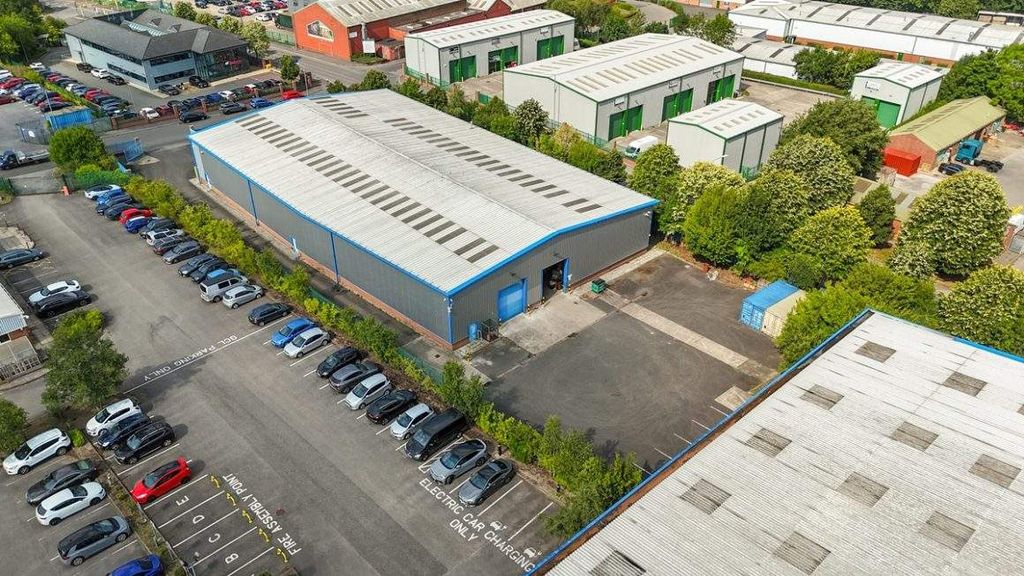 Property photo 3 of 7