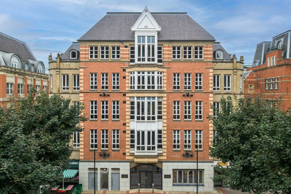 Property photo 1 of 16 Amblerhouse8.Jpg