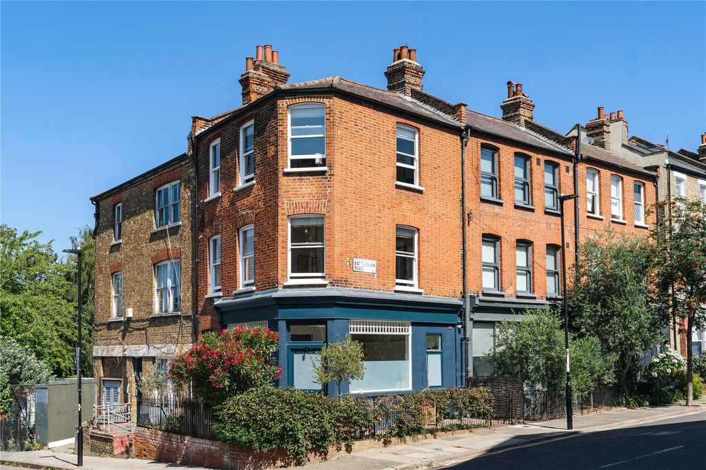 Property photo 1 of 27 Picture No. 39