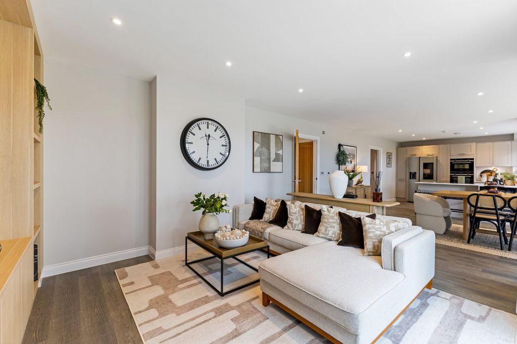 Property photo 3 of 12 Show Home Living