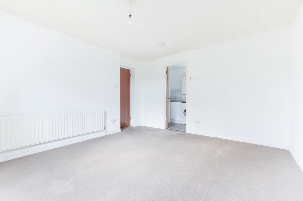 Property photo 3 of 17 Picture No. 30