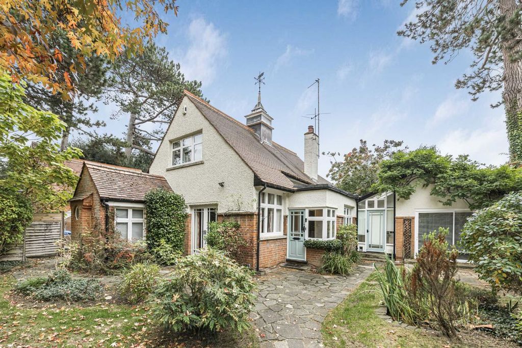 Property photo 1 of 9