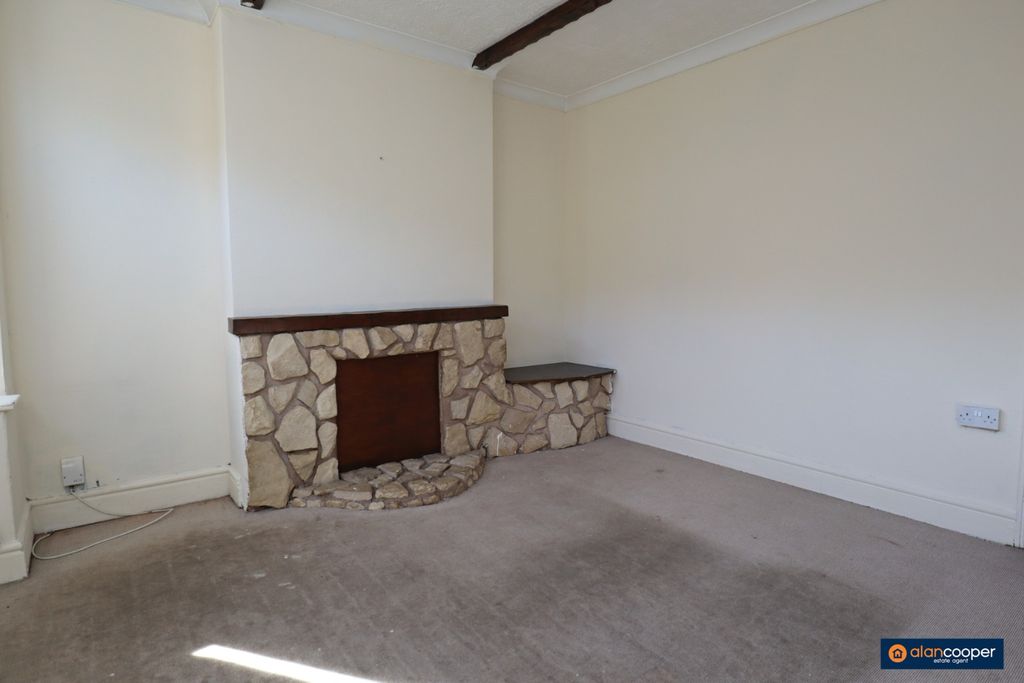 Property photo 2 of 19 2979144