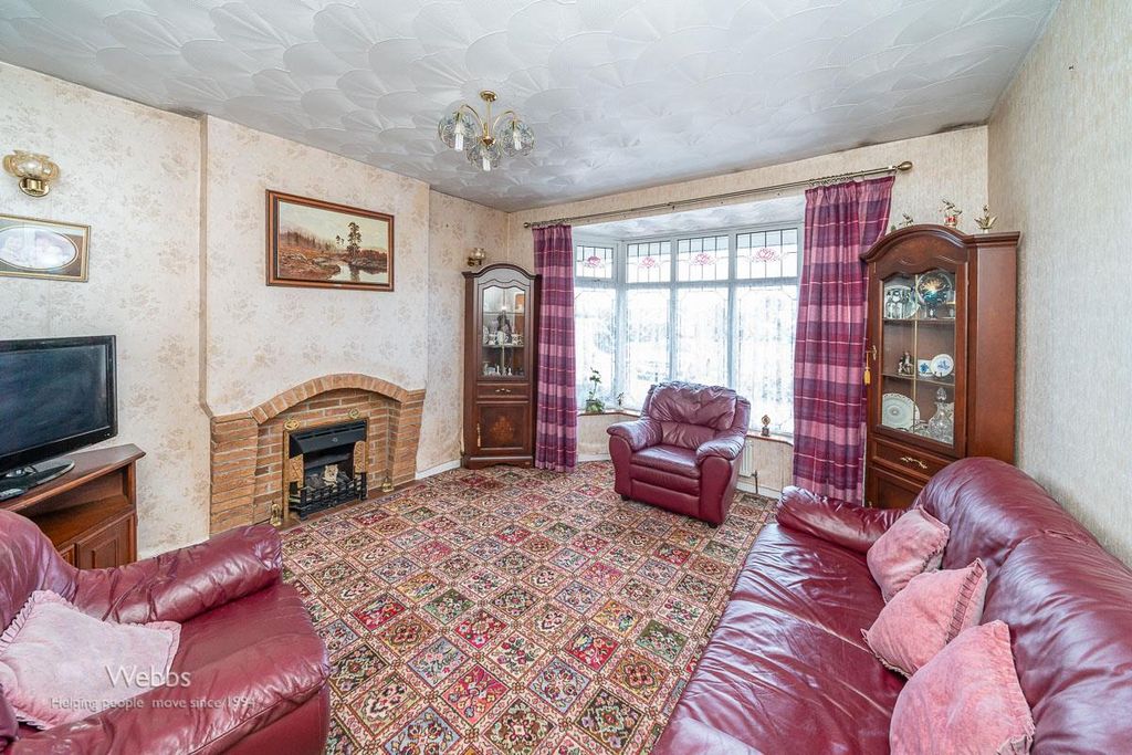 Property photo 3 of 21 Webbs  (1 Of 26).Jpg