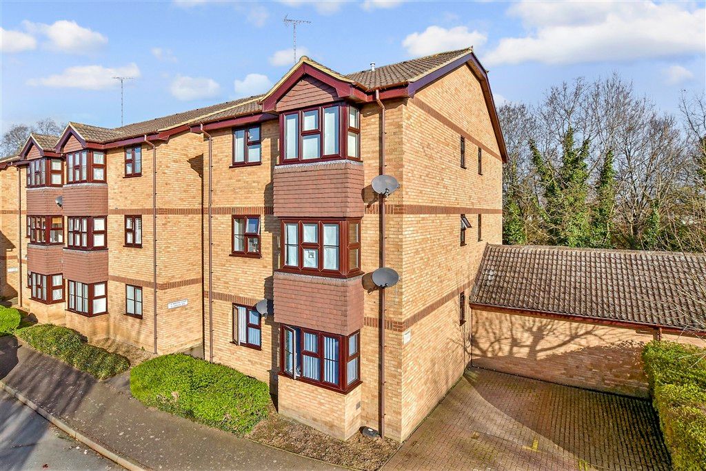 Property photo 2 of 9 External (Web)