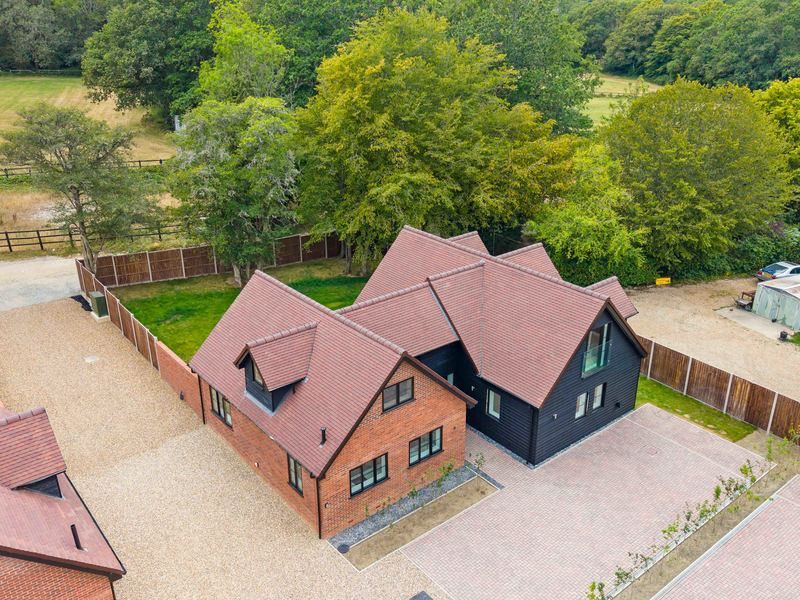 Property photo 1 of 25