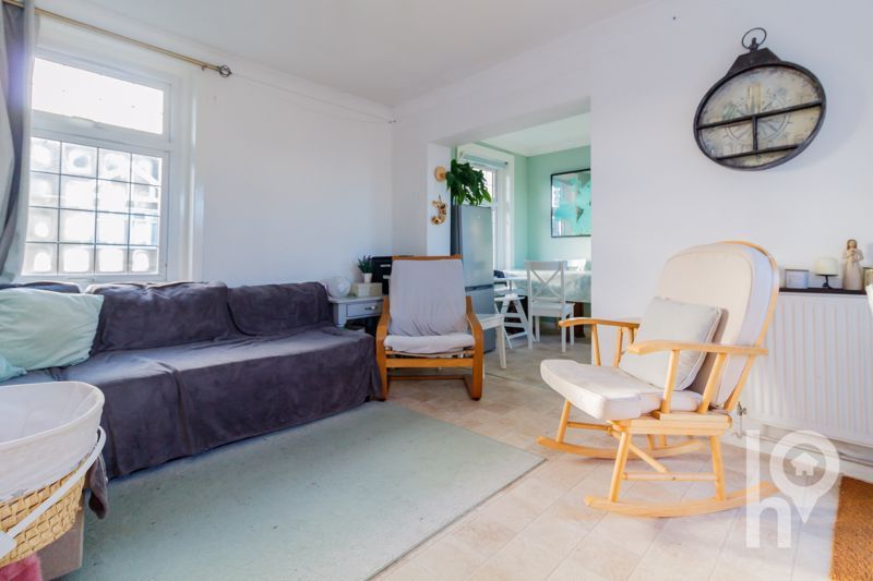 Property photo 2 of 10 Photo 6