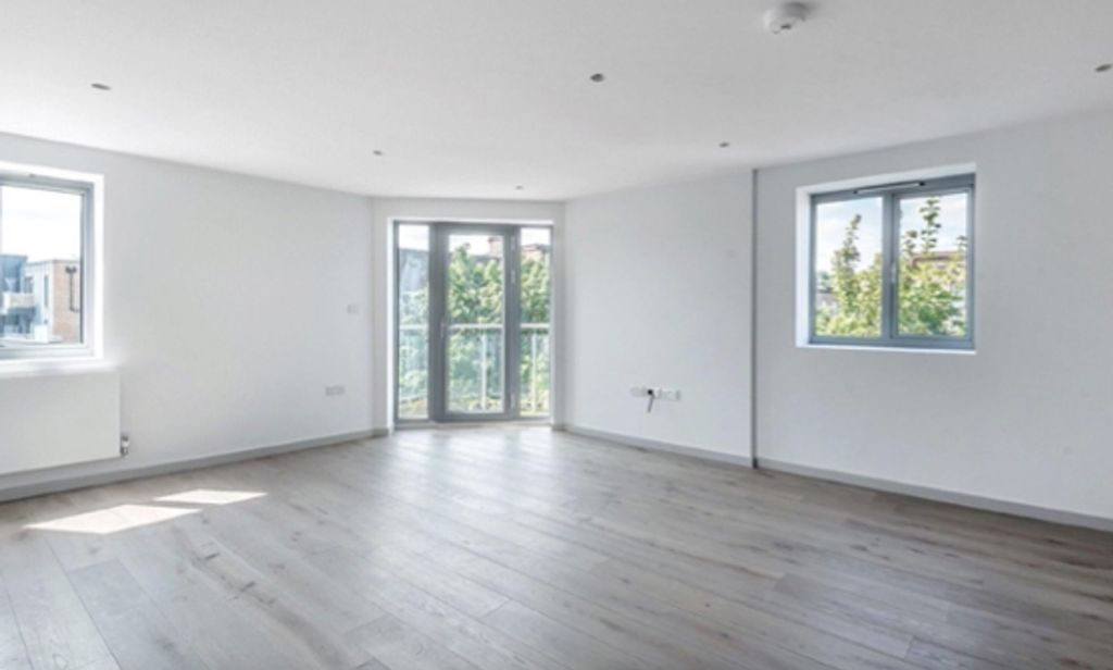 Property photo 2 of 9