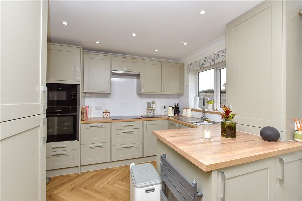 Property photo 1 of 13 Kitchen/Diner