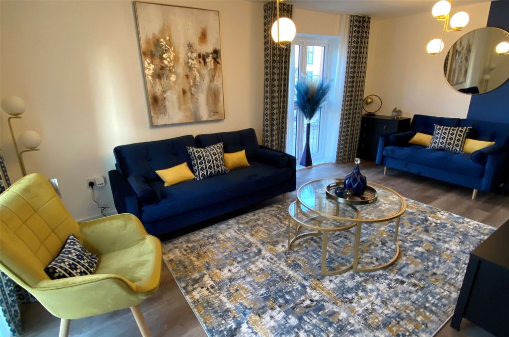 Property photo 2 of 15 Picture No. 30