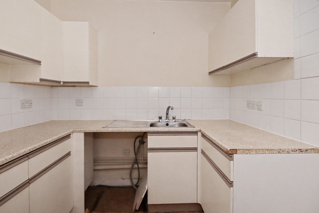 Property photo 3 of 14 313 Parmentergate Court, St John Street, Norwich, Nr1 1Pf