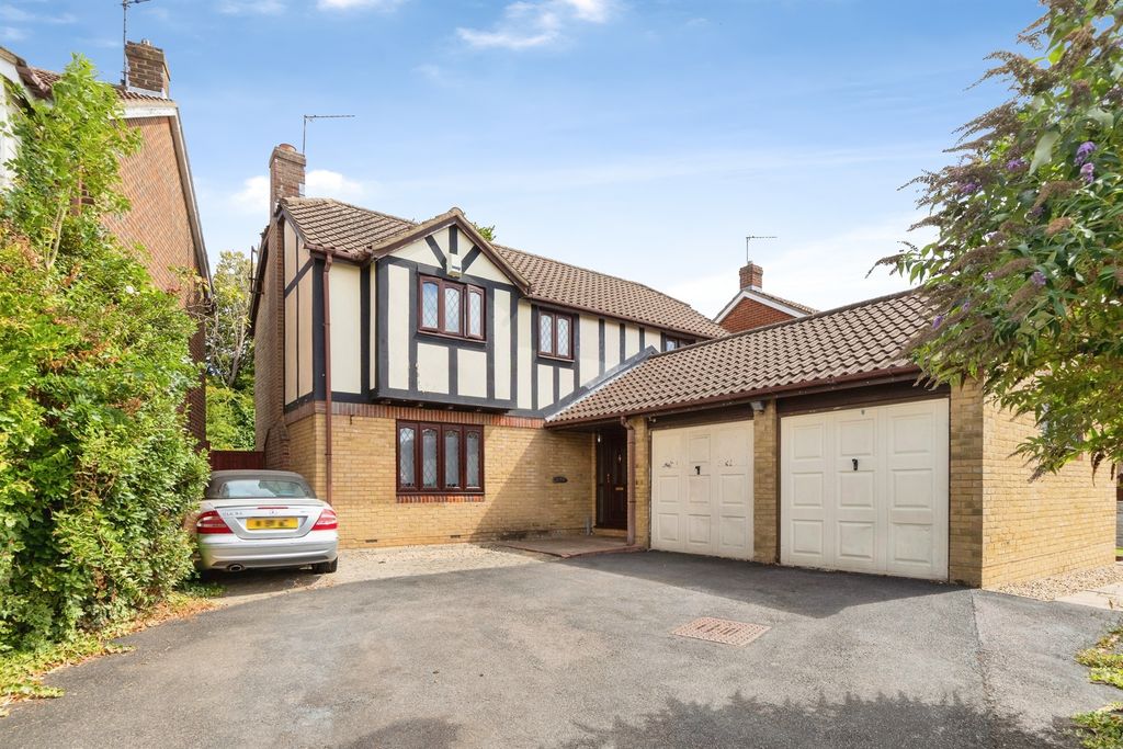 Property photo 1 of 16