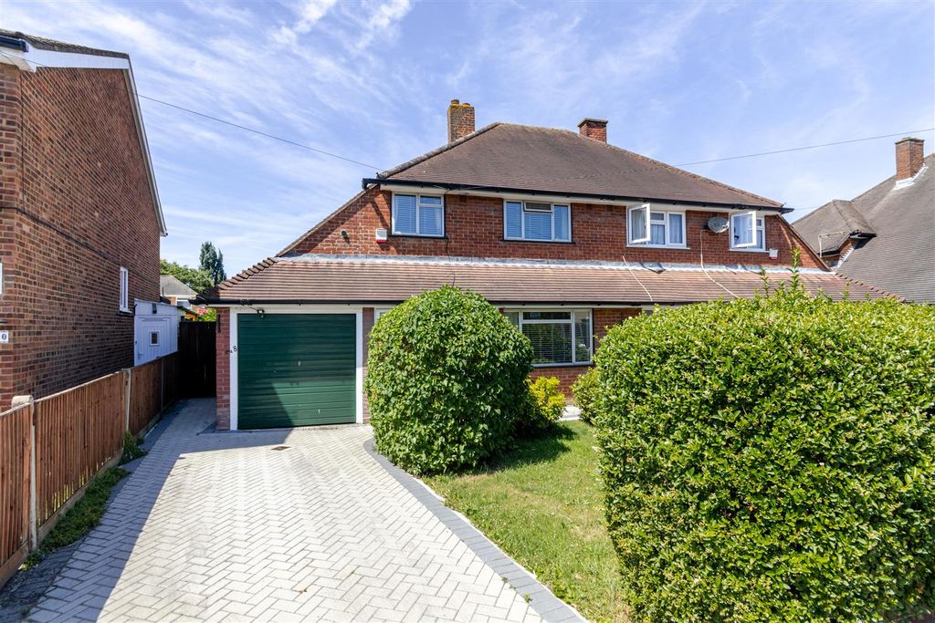 Property photo 1 of 18